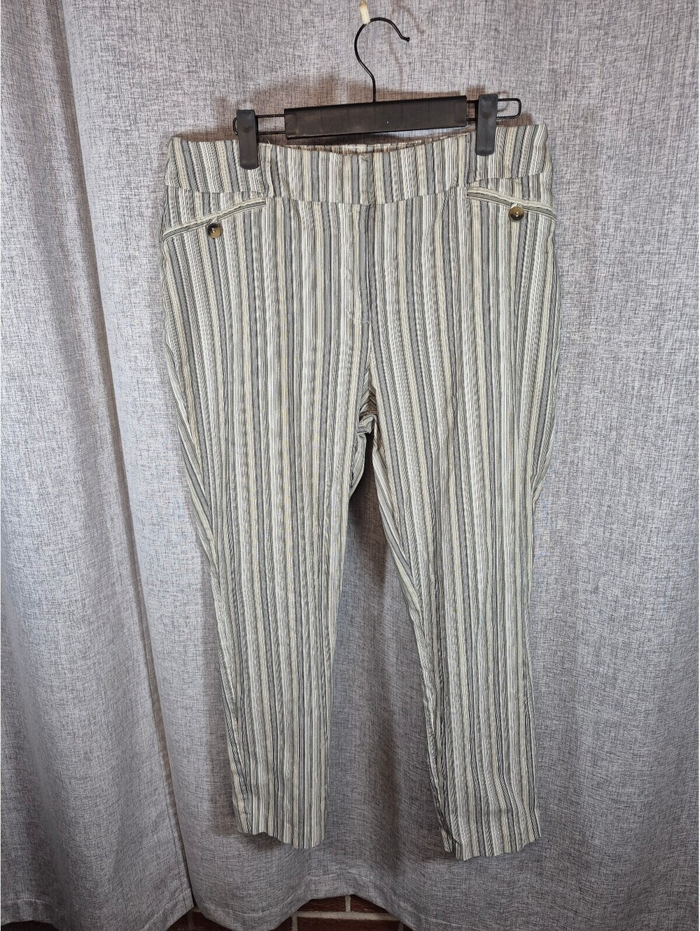 Est. 1946 Women’s Striped Cropped Pants Size 16 Contemporary Stretch